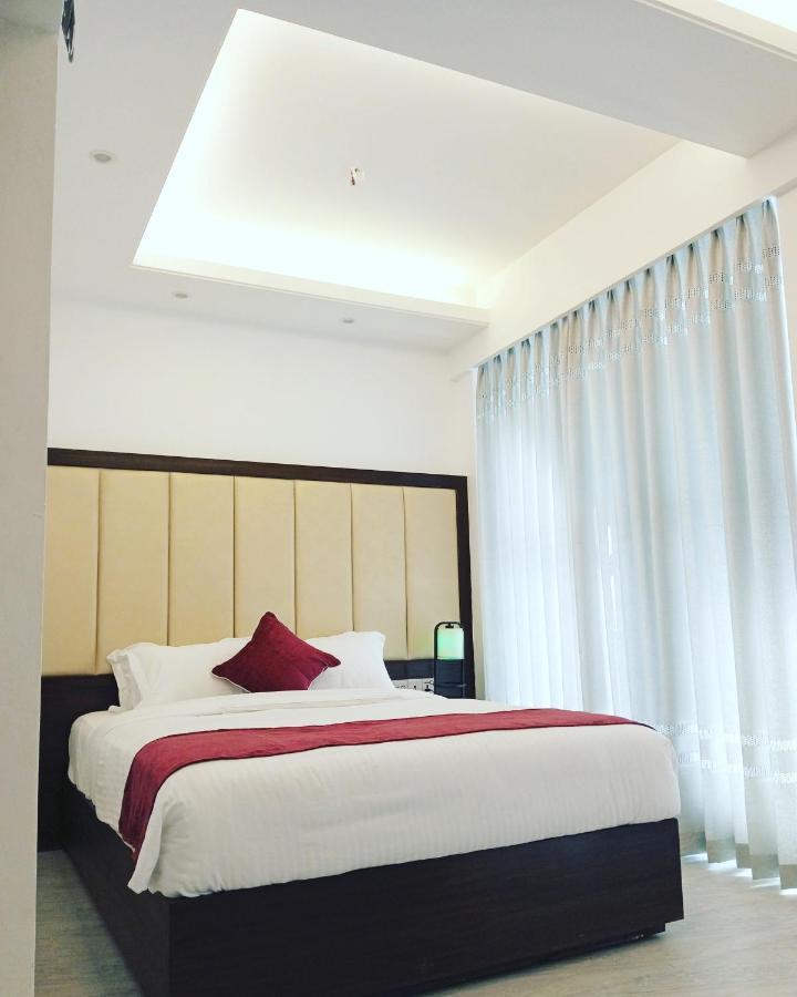 Shada Pathor Hotel & Resort Companiganj Eksteriør bilde